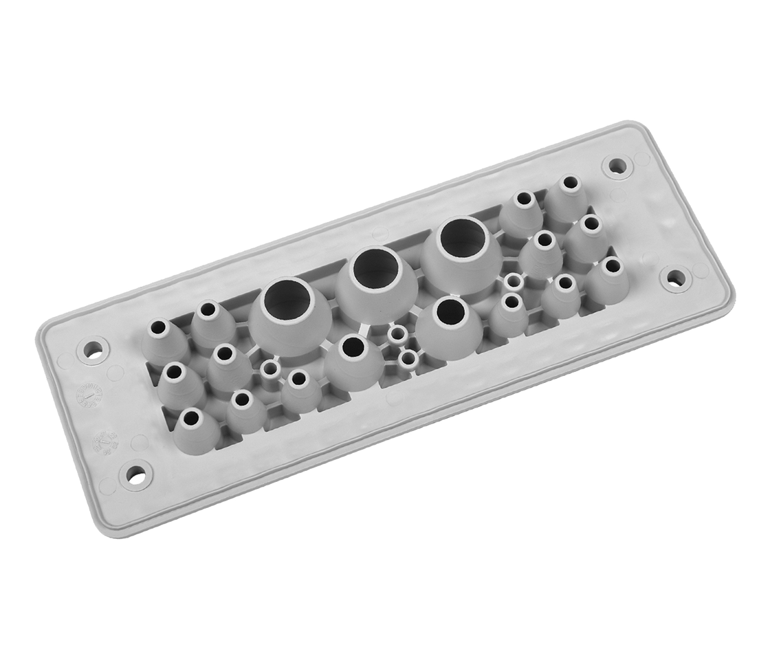 Plaques passe-câble