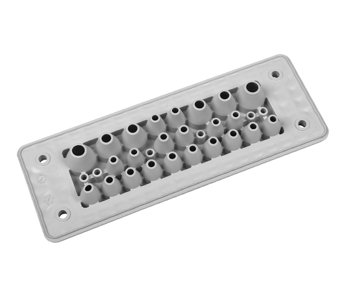 Plaques passe-câble
