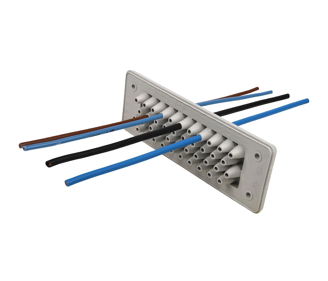 Cable entry plates